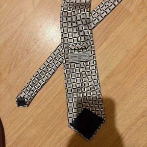 MEN’S SILK HAND MADE TIE BY BRUNO PIRTTELLI